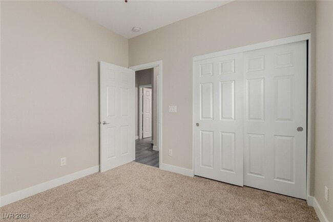 Building Photo - 4648 W Camero Ave