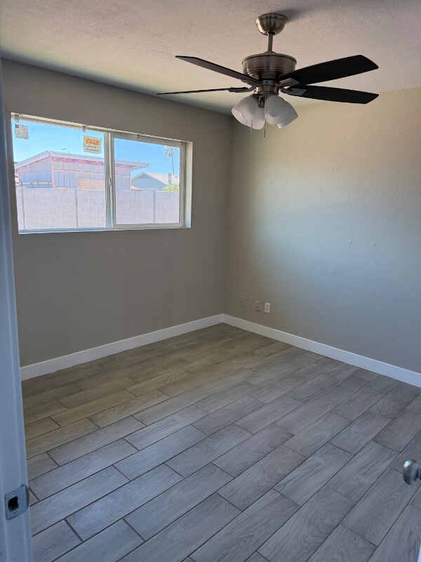 Building Photo - 8809 W Roma Ave