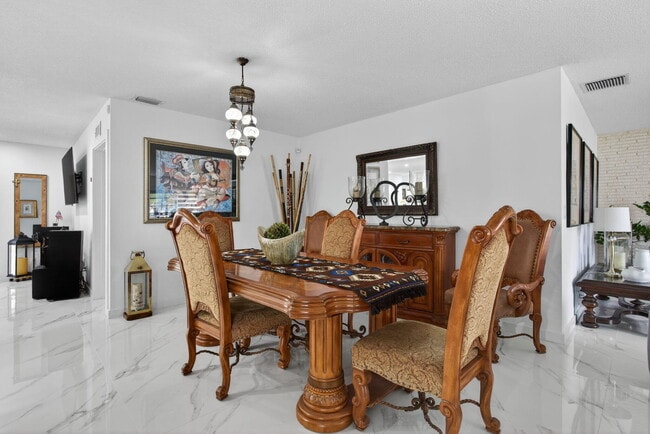 Building Photo - 6661 NW 23rd St