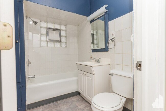 Building Photo - 4874 N Kilpatrick Ave