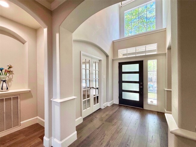 Building Photo - 251 N Maple Glade Cir