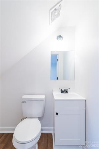 Building Photo - 929 Cantwell St