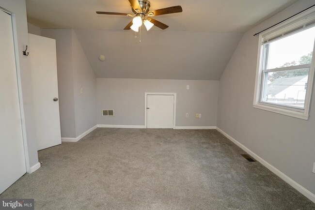 Building Photo - 115 Stevens Rd