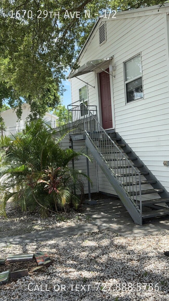 Building Photo - 1670 29th Ave N