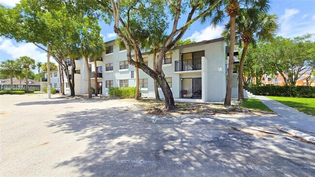 Building Photo - 7210 NW 179th St