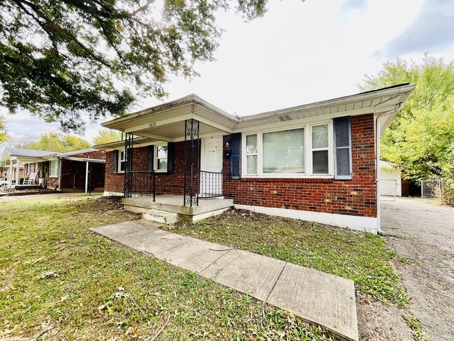 Building Photo - **COMING SOON** Updated 3BR Ranch in Shively Section 8 Accepted