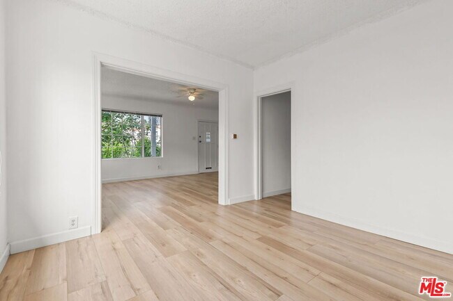 Building Photo - 1174 S Highland Ave