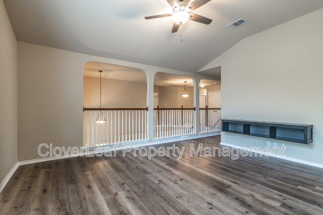 Building Photo - 409 Loch Lomond Dr