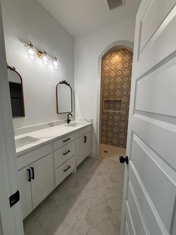 Building Photo - 700 Park Dr