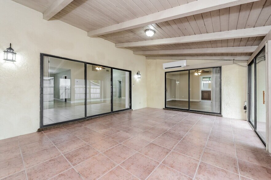 Building Photo - 1024 Old Magnolia Cove