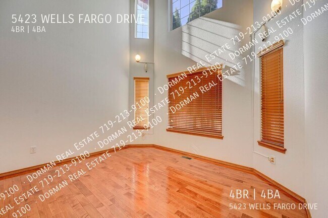 Building Photo - 5423 Wells Fargo Dr W