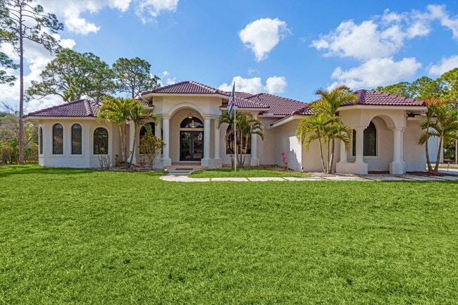 Building Photo - 16596 82nd Rd N