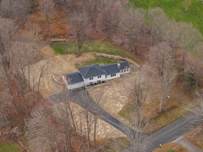 Building Photo - 52 Curtis Rd