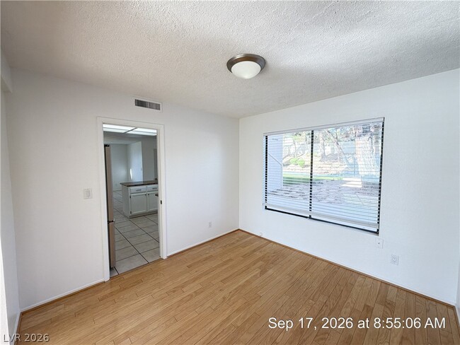 Building Photo - 2817 Crystal Cove Dr