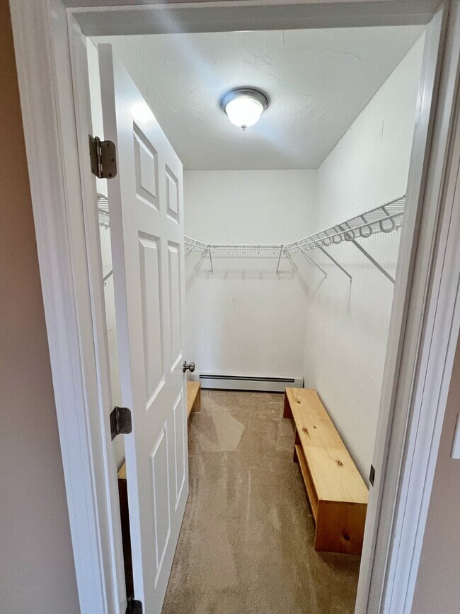 Building Photo - Welcome home!