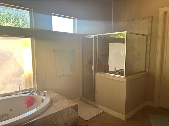 Building Photo - 30605 Chi Chi Dr