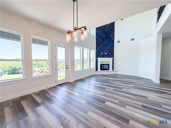 Building Photo - 4415 Austin Cir