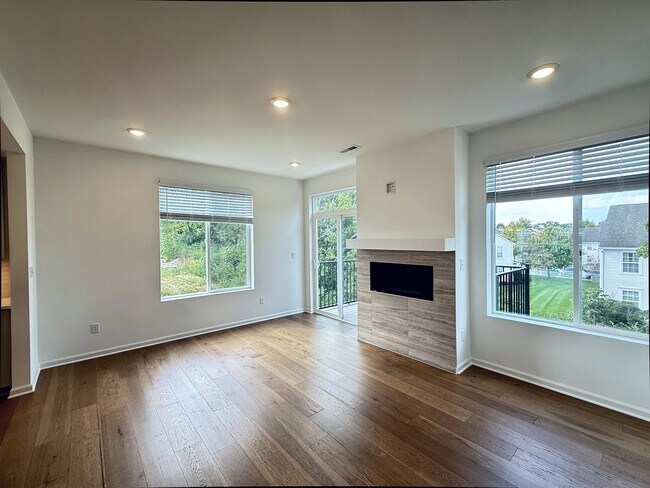 Building Photo - 2793 Bristol Rdg Dr