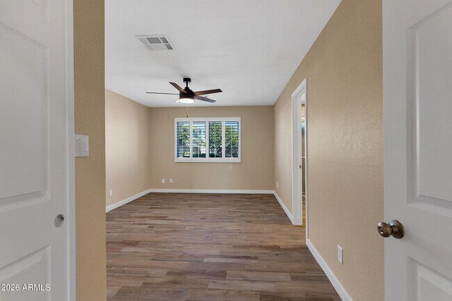 Building Photo - 18408 N 46th Dr