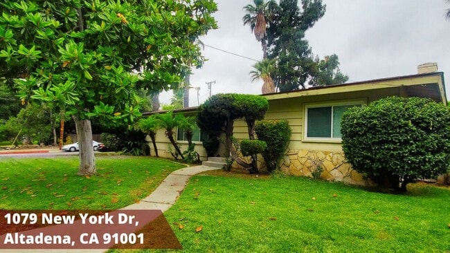 Building Photo - 1079 New York Dr