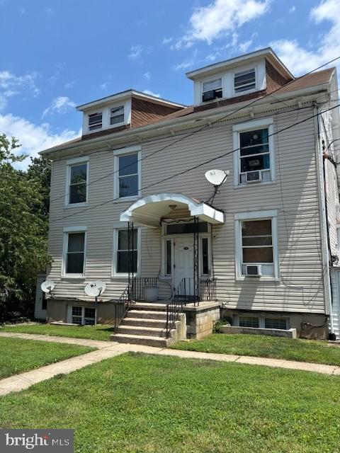 Primary Photo - 15 N Royal St