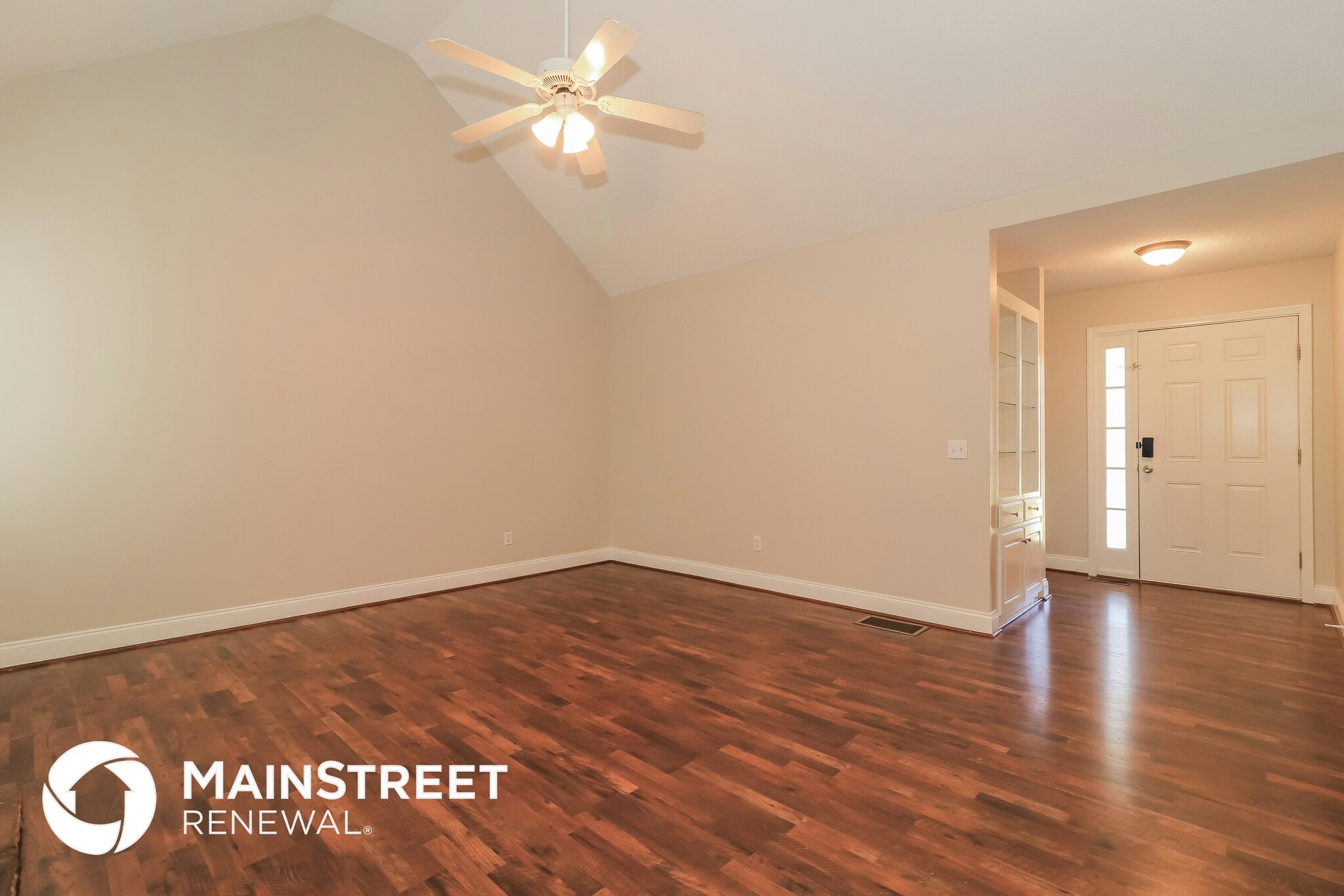 Building Photo - 13 Windrush Dr