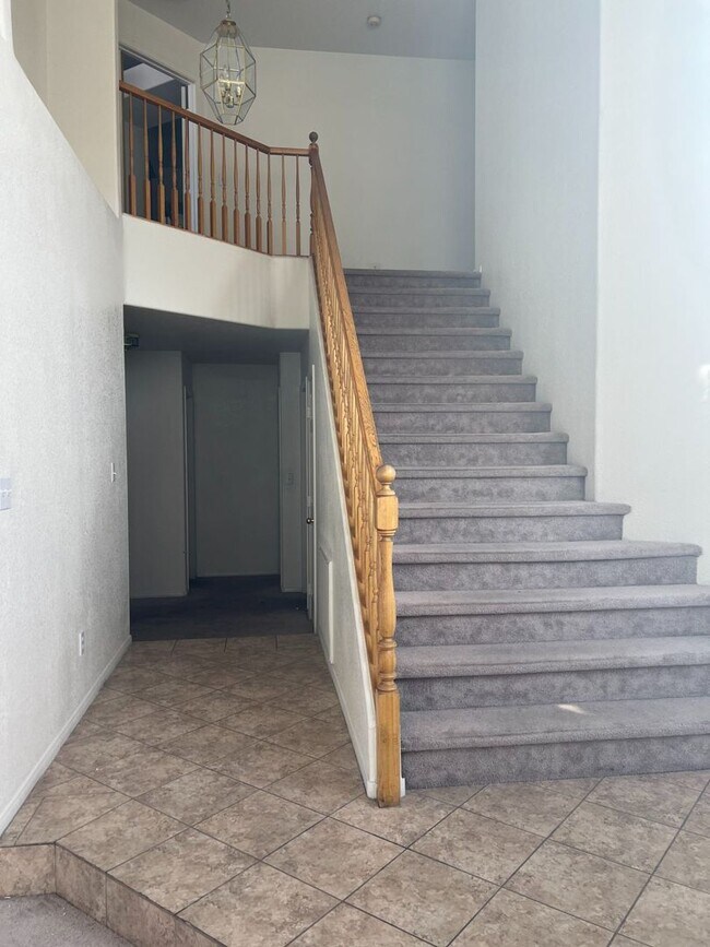 Building Photo - 8706 Martinique Bay Ln