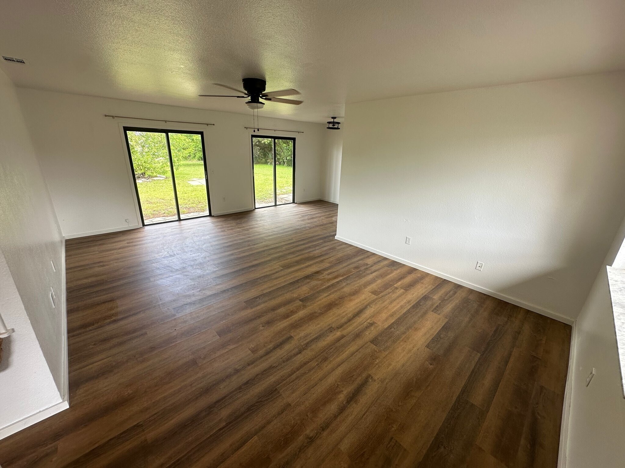 Building Photo - 7181 Mesa Ct