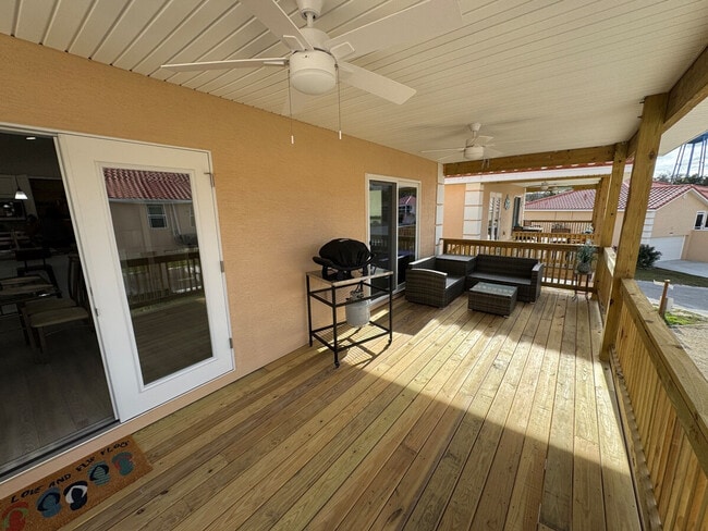 Building Photo - 10200 W Fishbowl Dr