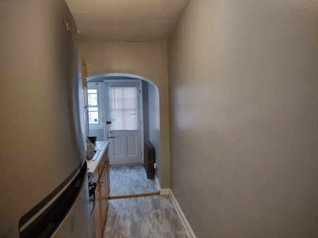 Building Photo - 5028 Chalgrove Ave