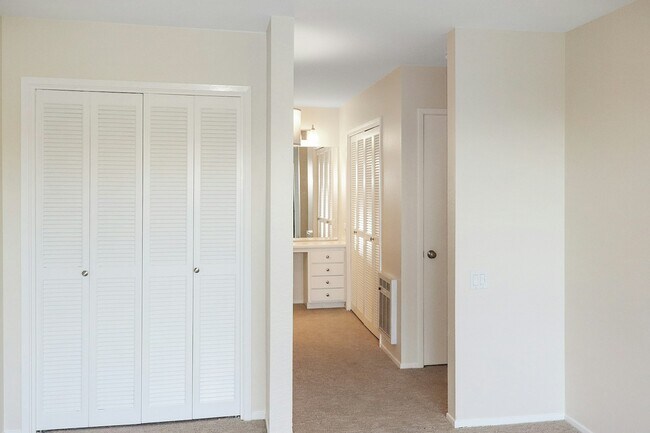 Building Photo - 40 Harbor Oak Dr