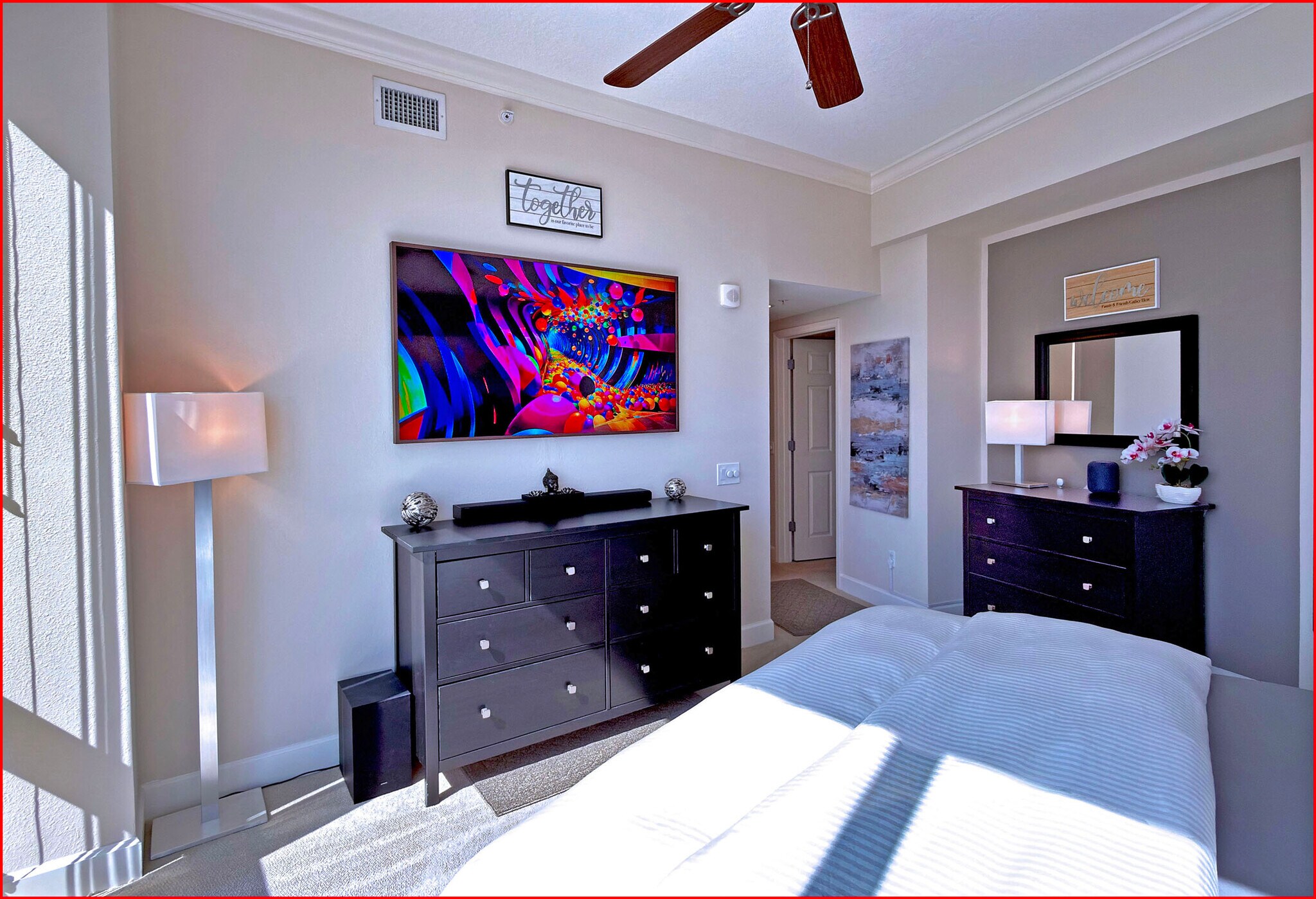 Building Photo - 322 E Central Blvd