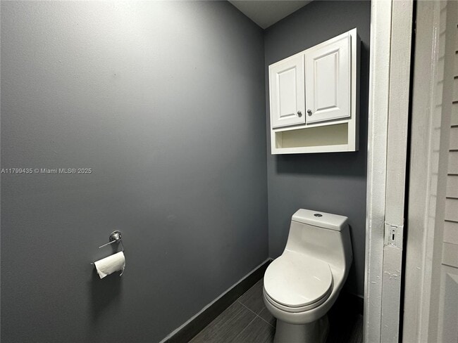 Building Photo - 691 SW 158th Way