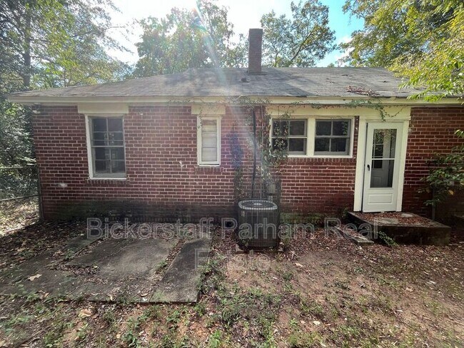 Building Photo - 39 Muscogee Dr