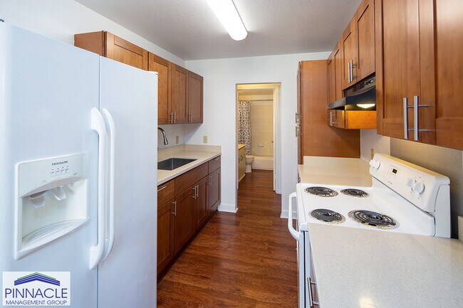 Primary Photo - 91-1036 Kaiau Ave #10G