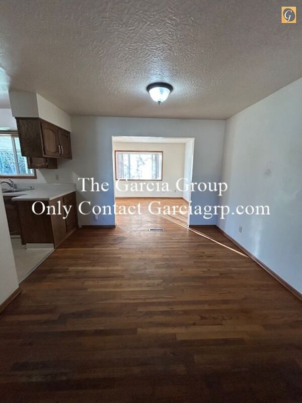 Building Photo - 17006 SE Morrison Ct