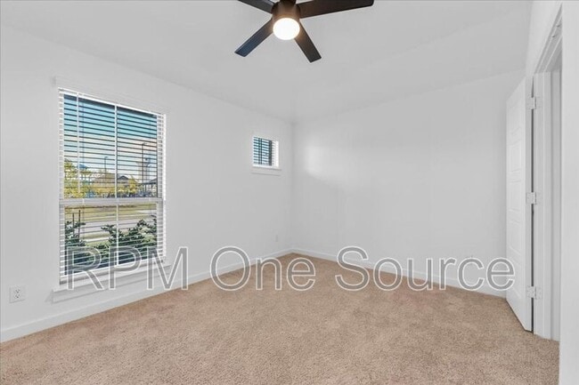 Building Photo - 3709 Palo Pinto Dr