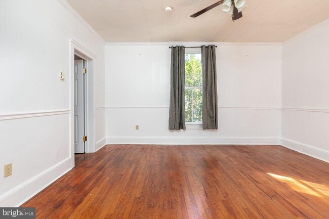 Building Photo - 702 S Braddock St