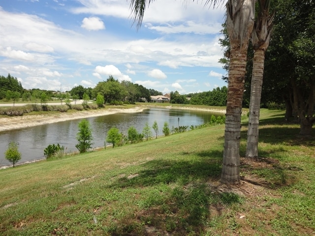 Building Photo - 18110 Birdwater Dr