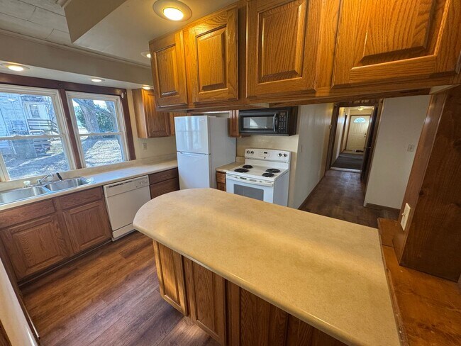 Building Photo - 1518 11th St