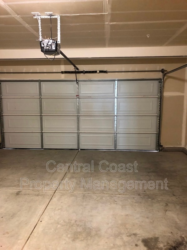 Building Photo - 16330 E Garrison Dr