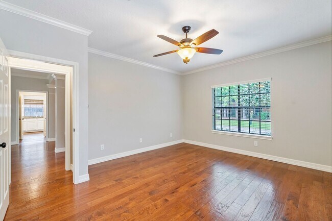 Building Photo - 31 N Duskwood Pl