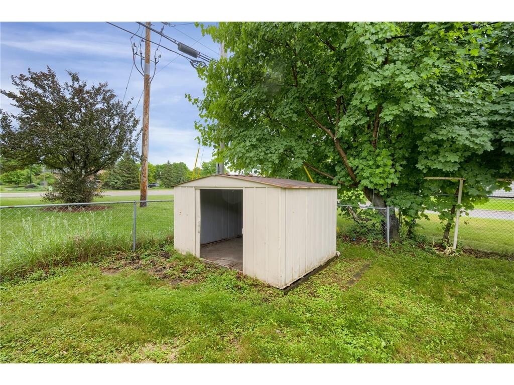 Building Photo - 6981 11th St N