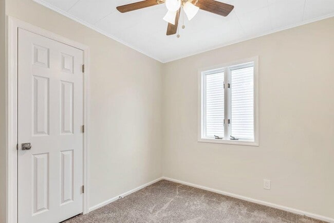 Building Photo - 22 Namkee Ln