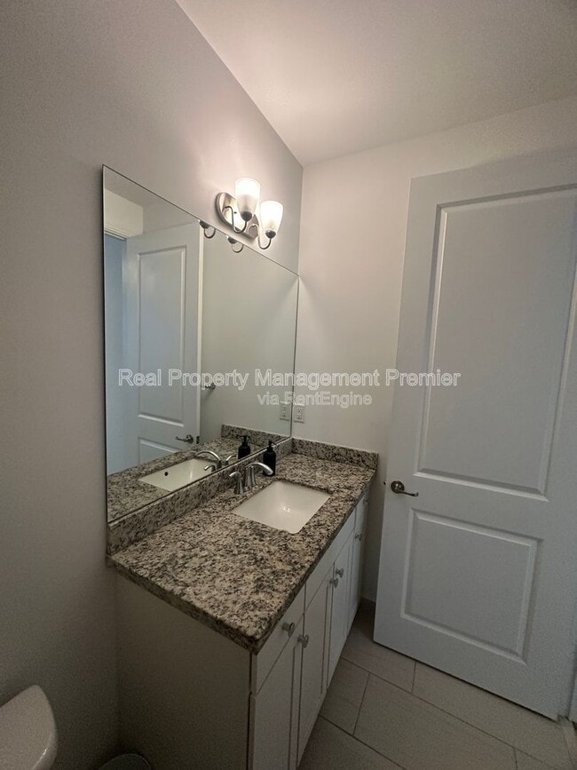 Building Photo - 11718 Ct-13