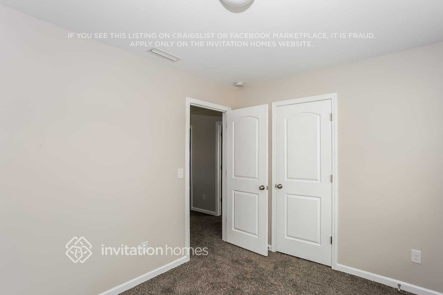 Building Photo - 124 Caprine Ct