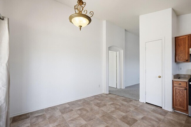 Building Photo - 23851 W Lasso Ln