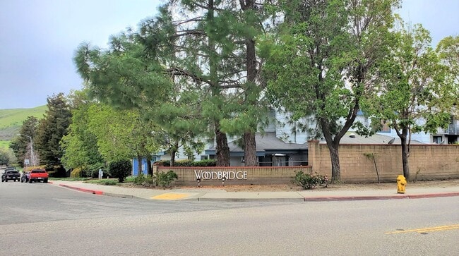 Building Photo - 2225 Exposition Dr