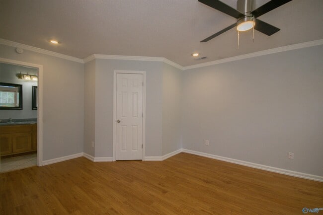 Building Photo - 277 Postwood Ct