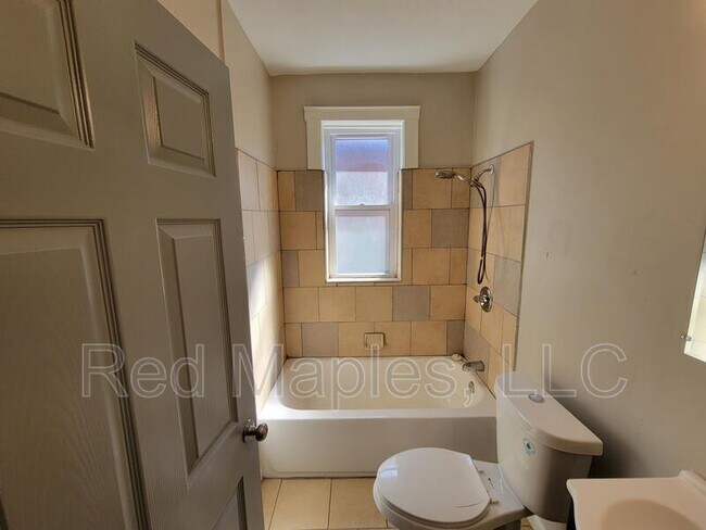 Building Photo - 5704 St Louis Ave